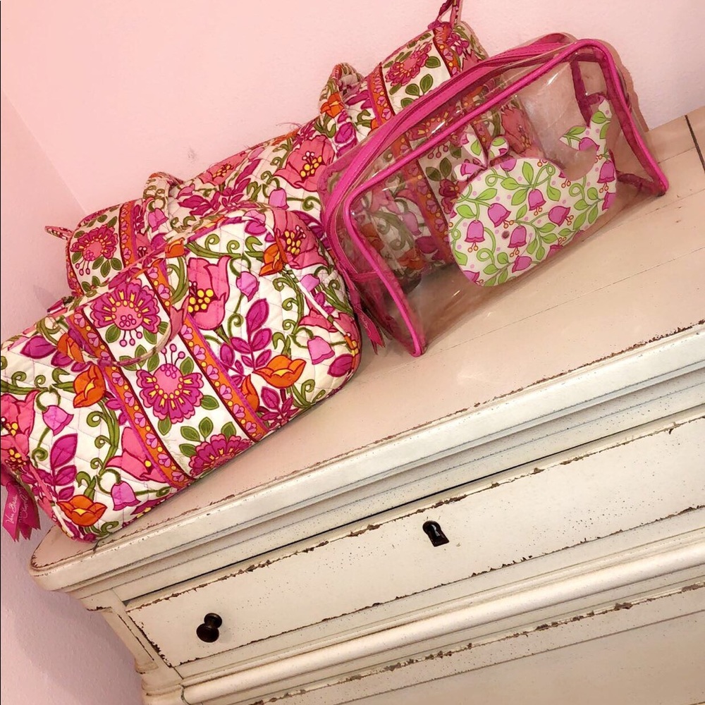 🌺🌴VERA BRADLEY TRAVEL SET🌺🌴